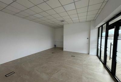 Spațiu comercial, de 45 mp, în Central