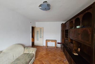 Apartament cu 3 camere decomandat, mobilat în Lipovei - 3