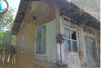 Casă cu 2 camere cu Teren 1240 Mp în Cernat - 4