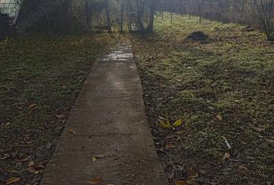 Casă cu 4 camere în Central - 1