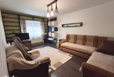Apartament cu 3 camere decomandat, mobilat în 1 Mai - 8