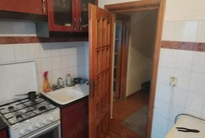 Garsonieră decomandată în Central - 2