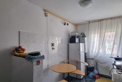 Apartament cu 2 camere decomandat în Girocului - 5