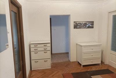 Apartament cu 4 camere decomandat în Central - 1