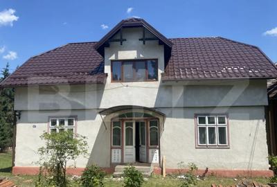 Casă cu 3 camere cu Teren 500 Mp în Central