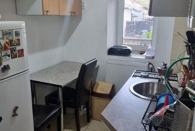 De Inchiriat garsoniera 13 Septembrie sector 5 De Inchiriat garsoniera 13 Septembrie sector 5 - 4