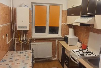 Inchiriez ap. 2 camere, zona N. Balcescu, Buzau - 1