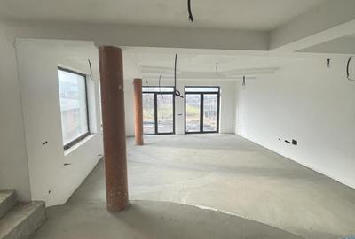 Casă cu 5 camere cu Teren 977 Mp în Urișor - 6