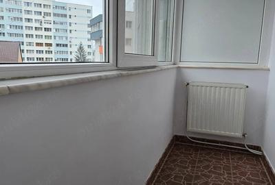 Apartament cu 2 camere decomandat în Decebal - 3