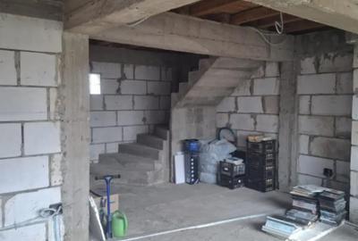 Casă cu 5 camere cu Teren 132 Mp în Central - 5