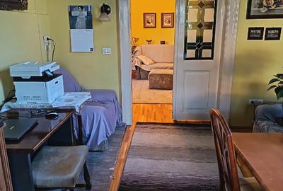 Casă cu 5 camere cu Teren 553 Mp în Bălcescu - 9