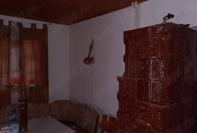 Casă cu 6 camere în Soveja - 5