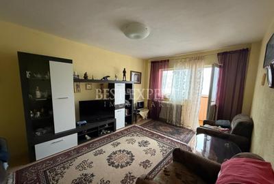 Apartament cu 3 camere decomandat în Basarabia