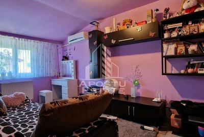 Apartament cu 2 camere, decomandat, centrala proprie, zona Girocului - 2