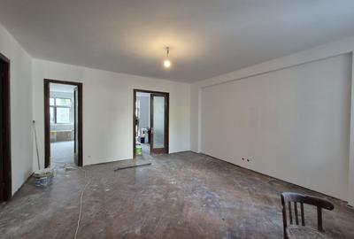 Apartament cu 4 camere decomandat în Eminescu - 5