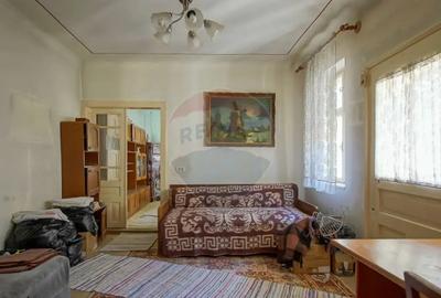 Casă cu 5 camere cu Teren 1188 Mp în Turcheș