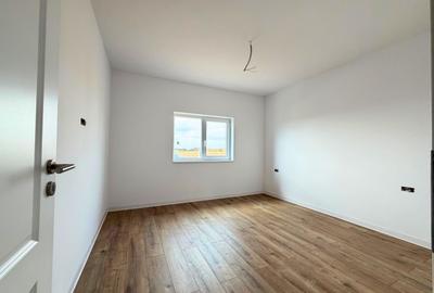 Duplex cu 3 camere cu Canalizare în Bucovăț (Remetea Mare) - 5