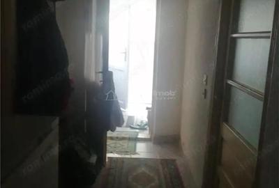 Casă cu 3 camere cu Teren 207 Mp în Rovine - 1