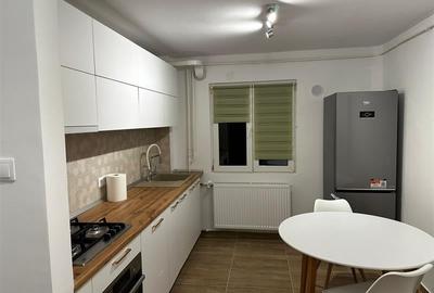 Metrou Aparatorii Patriei - 2 camere - recent renovat - loc de parcare - 8