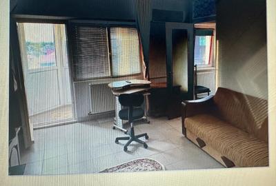 Garsonieră decomandată, mobilată în 1 Mai - 2