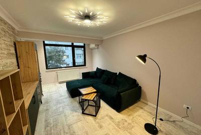 Apartament cu 3 camere decomandat în Sud - 1