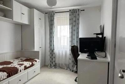 Casă cu 6 camere cu Teren 345 Mp în Malu Mare - 5