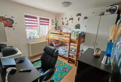 Apartament cu 3 camere decomandat, mobilat în Central - 2