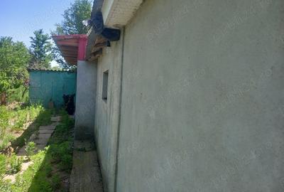 Casă cu 2 camere în Făcăeni - 9