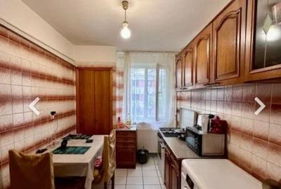 Poprietar închiriez apartament 3 camere Cireșica Poprietar închiriez apartament 3 camere Cireșica - 8