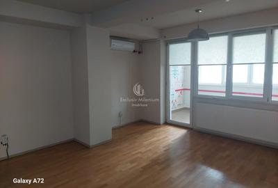 Birou, de 130 mp, în Romană - 2
