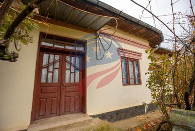 Casă individuală cu 4 camere cu Teren 1000 Mp în Leu - 2