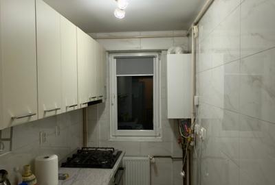 Apartament cu 3 camere semidecomandat, mobilat în Lujerului - 7