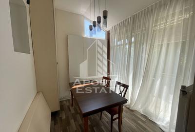 Apartament cu 4 camere decomandat în Medicină - 4