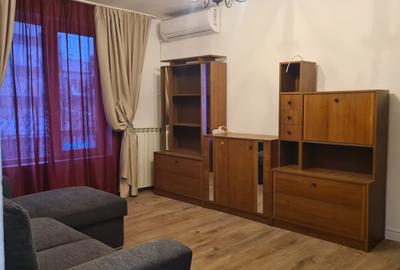 Apartament cu 3 camere semidecomandat, mobilat în P-ța Romană - 3