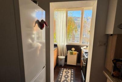 Apartament cu 3 camere complet mobilat ?i utilat,pret compe Apartament cu 3 camere complet mobilat ?i utilat,pret compe - 6