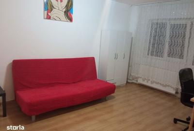 Apartament cu 2 camere decomandat în Gorjului
