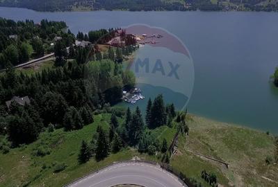 De vanzare teren cu deschidere la lac Colibita - 4