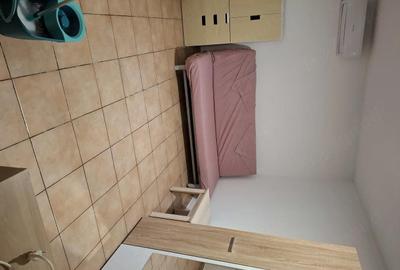 Garsonieră decomandată în Ștefăneștii de Jos - 3