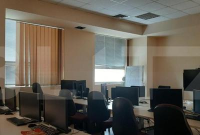 450 MP- Etaj cladire de birouri cu parcari incluse. - 4