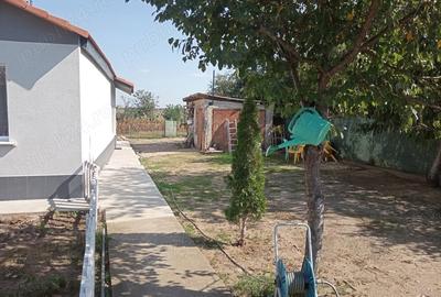 Casă cu 3 camere în Borș - 4
