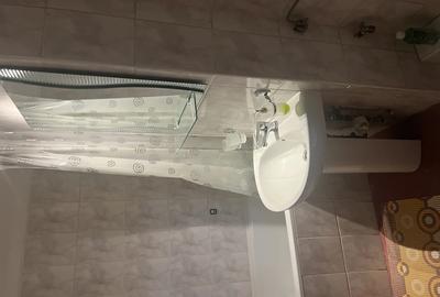 Inchiriez apartament cu 2 camere - 2