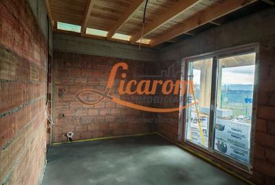 Casă individuală cu 4 camere cu Canalizare în Cristian - 11