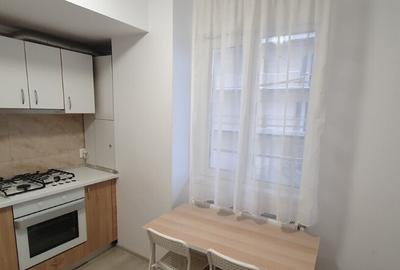 9 MAI rezidential , 2 cam dec 1/6 , mobilat si utilat 420 e - 4