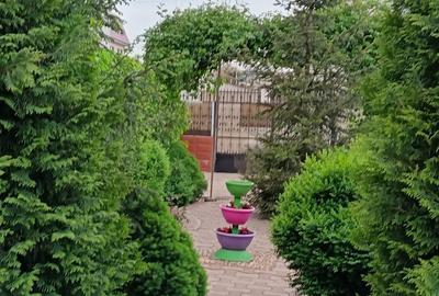 Casă cu 5 camere cu Teren 365 Mp în Zona Industrială - 4