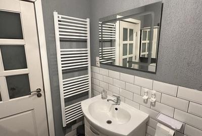 Apartament cu 2 camere decomandat în Florești - 1