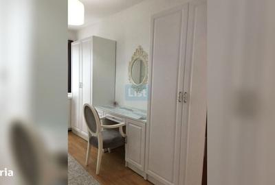 Apartament cu 4 camere semidecomandat în Bună Ziua