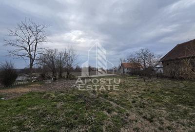 Teren Construcții intravilan de 2200 mp, în Dragșina - 2