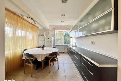 Casă cu 8 camere cu Teren 521 Mp în Brănești - 18