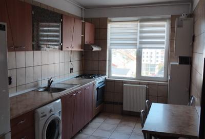 Apartament cu 3 camere decomandat în Dumbrava - 4