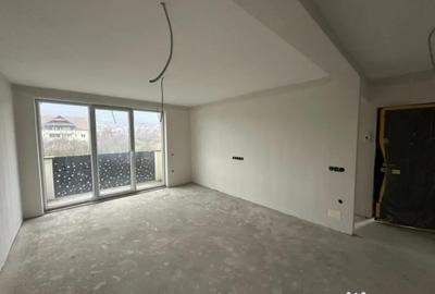 Apartament cu 2 camere decomandat în Independenței - 12